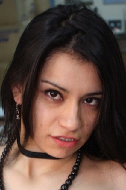 Monica Velasquez photo 2