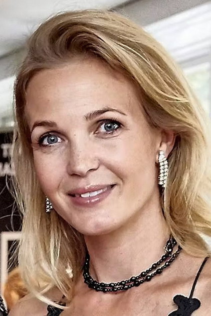 Tina Lund photo 9