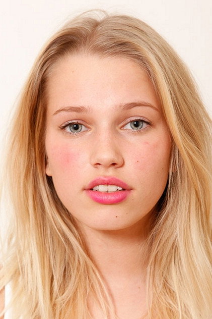 Thea Sofie Loch Næss - 4