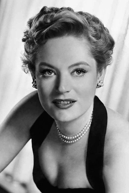 Alexis Smith - 8