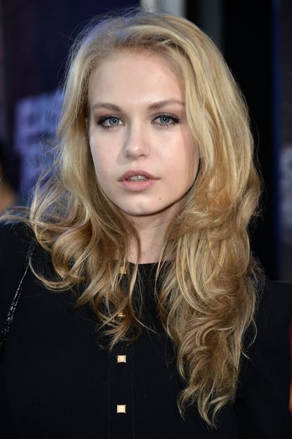 Penelope Mitchell - 4