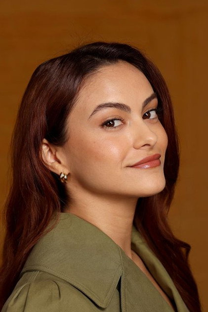 Camila Mendes - 9