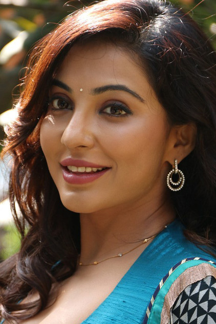 Parvatii Nair - 4