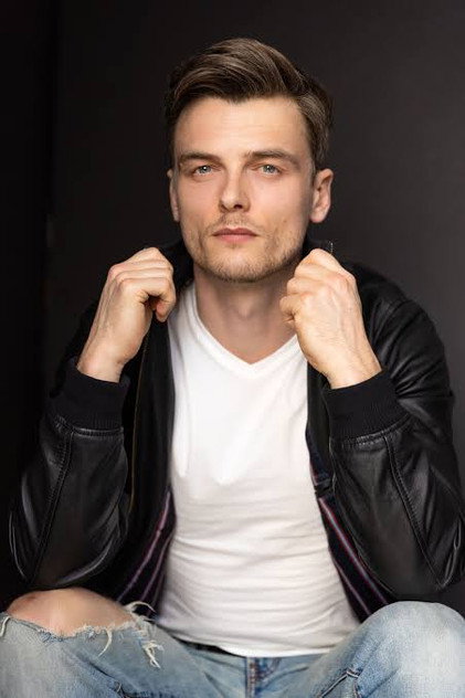 Thomas Nicholson photo 3