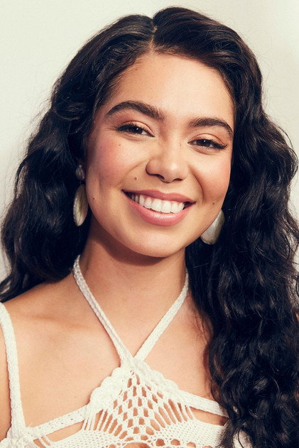 Auliʻi Cravalho - 4