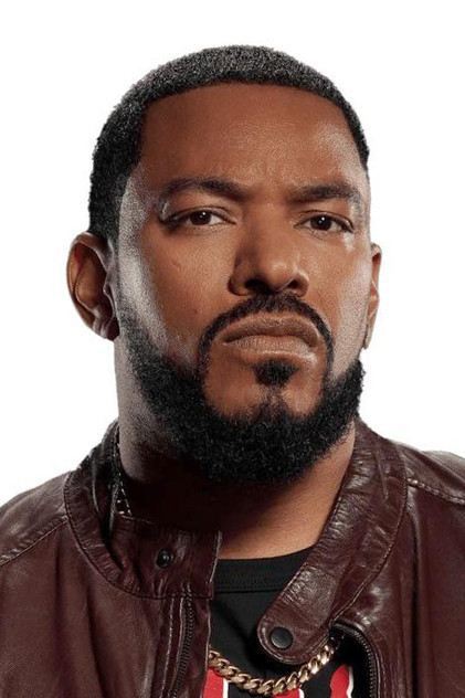 Laz Alonso - 5