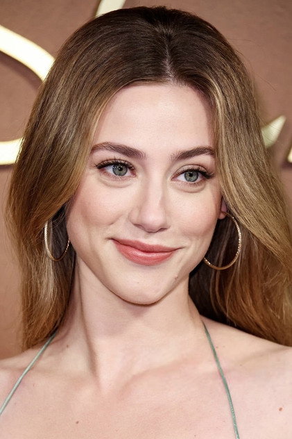 Lili Reinhart photo 21