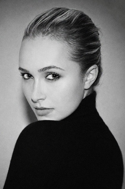 Hayden Panettiere photo 6