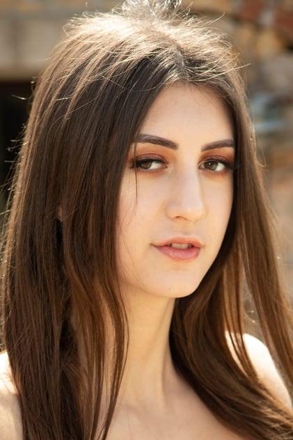 Lina Luxa photo 3