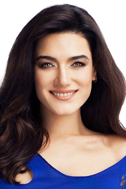 Hande Subaşı photo 7