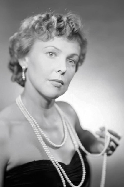Ewa Krasnodębska photo 3