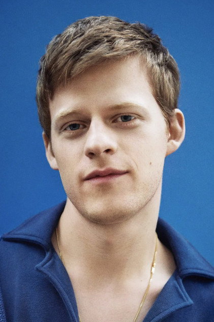 Lucas Hedges - 10