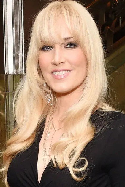 Emma Noble photo 2