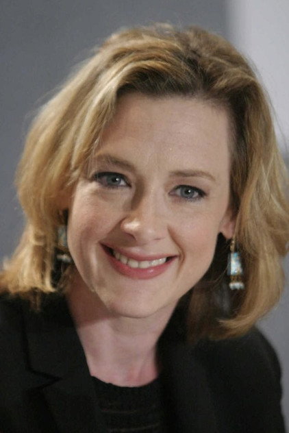 Joan Cusack - 5