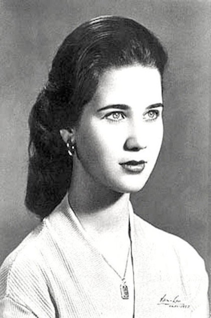 Zubaida Tharwat photo 11
