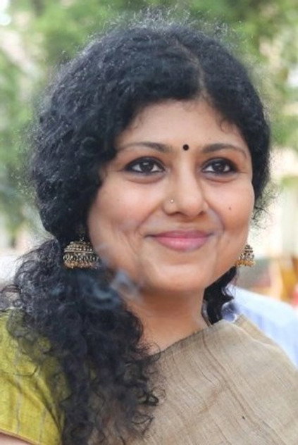 Dheepa Ramanujam photo 3