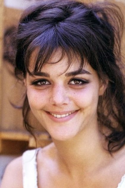 Tina Aumont