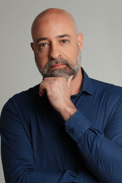Eduardo Martinez
