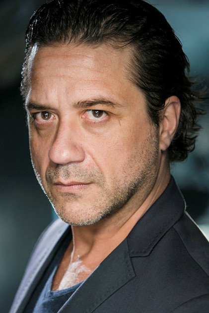Enrique Arce - 6