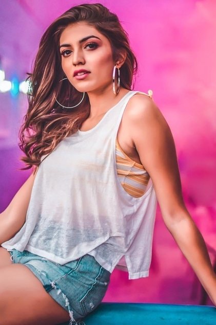 Shruti Sinha Shruti Sinha