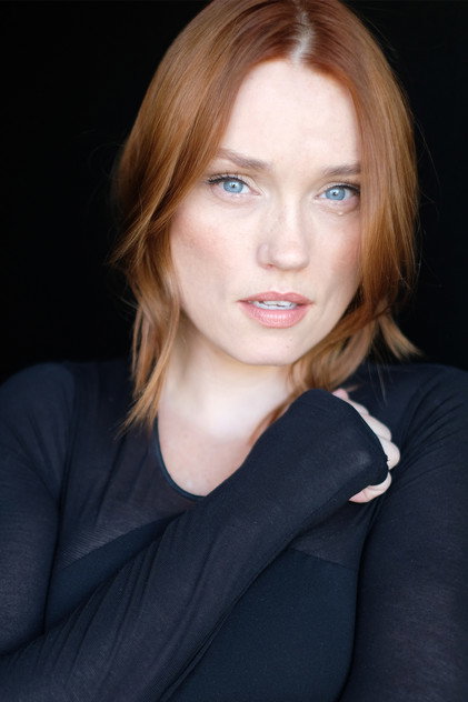 Clare Grant - 9