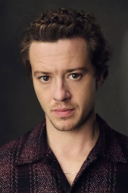 Joseph Quinn - 4