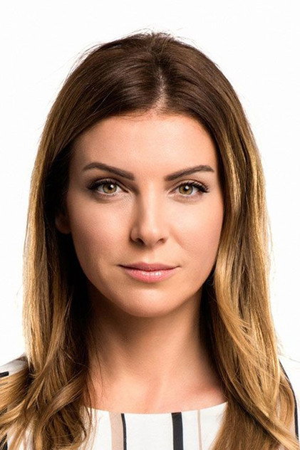 Özge Özberk - 4