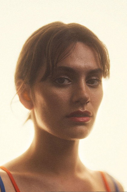 Ella Rumpf - 7