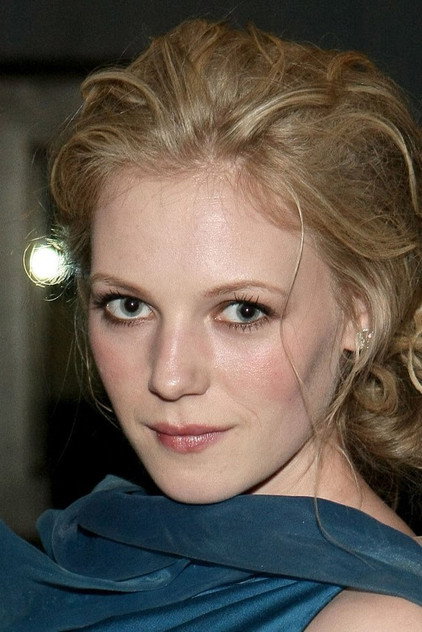 Emma Bell - 5