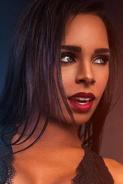 Renee Michelle photo 2
