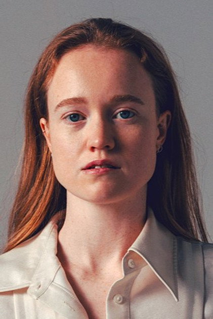 Liv Hewson - 4