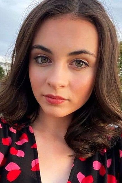 Lara McDonnell photo 4