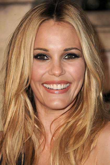 Leslie Bibb - 4