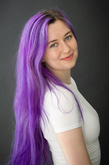 Livvy Hill photo 3