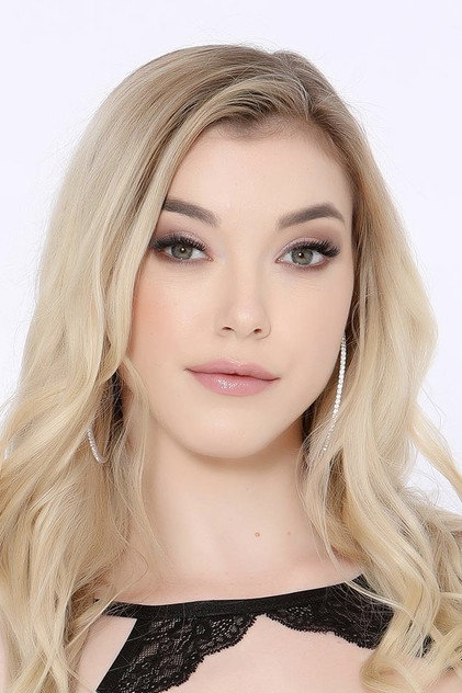Anny Aurora photo 7