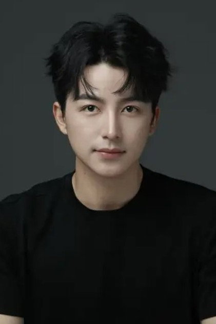 Wu Hao photo 2
