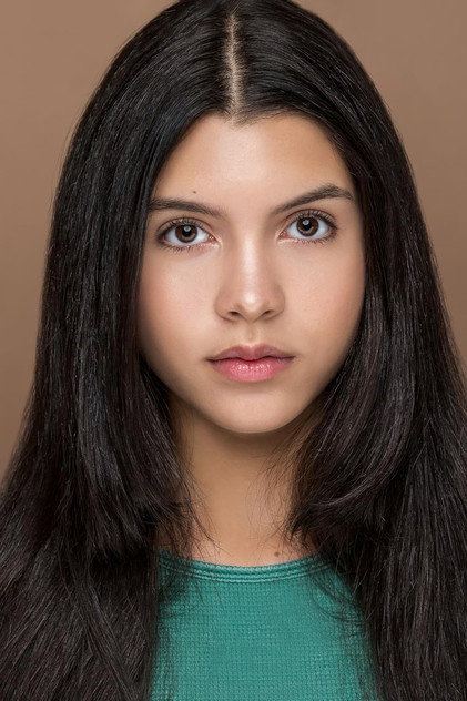 Mia Sanchez photo 2