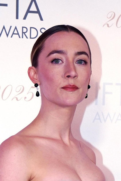 Saoirse Ronan - 10