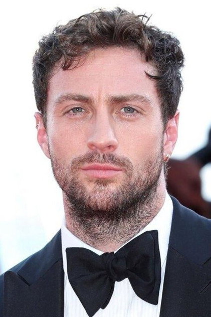 Aaron Taylor-Johnson - 8