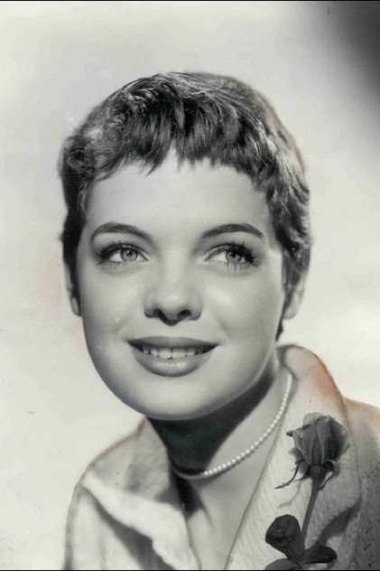 Lili Gentle photo 2