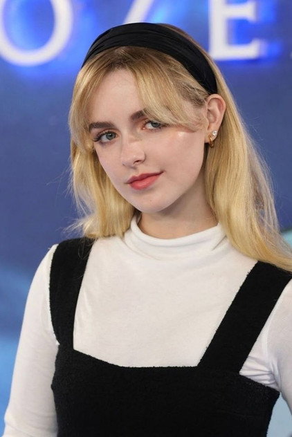 Mckenna Grace - 12