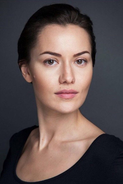 Fahriye Evcen - 9