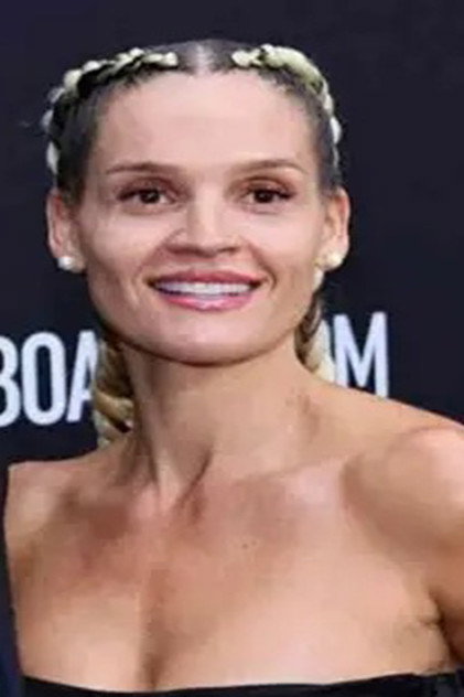 Natasha Anderson photo 2