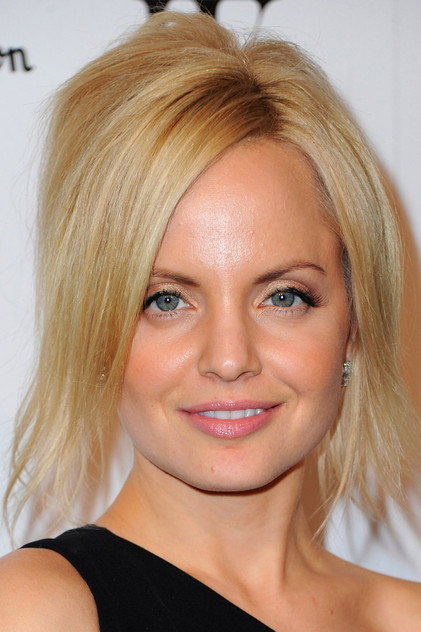 Mena Suvari - 12