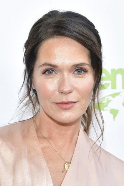 Katie Aselton - 6