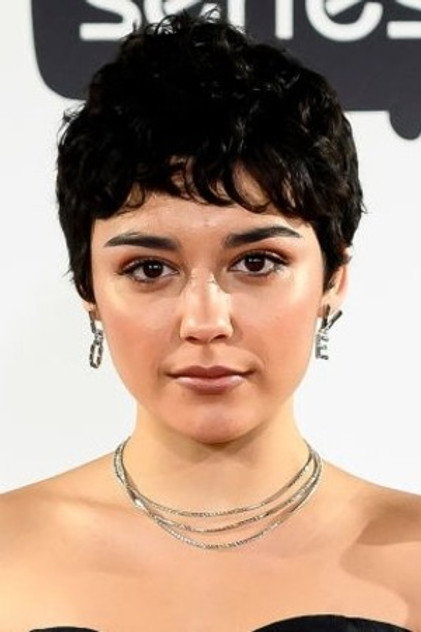 Carla Díaz - 4