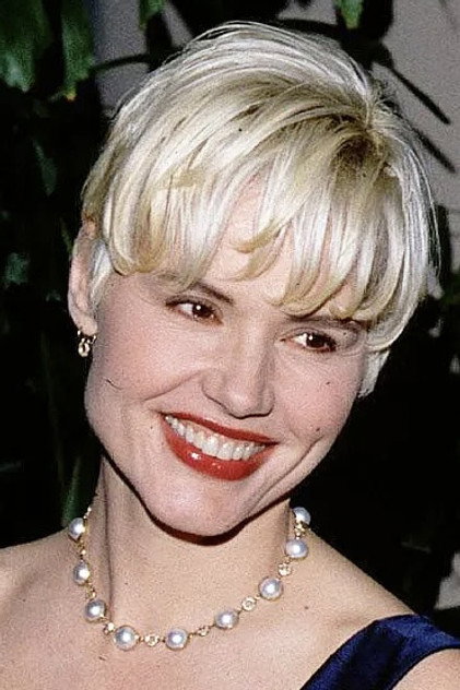 Geena Davis - 17