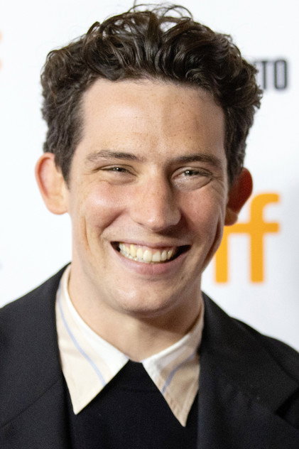 Josh O'Connor - 12