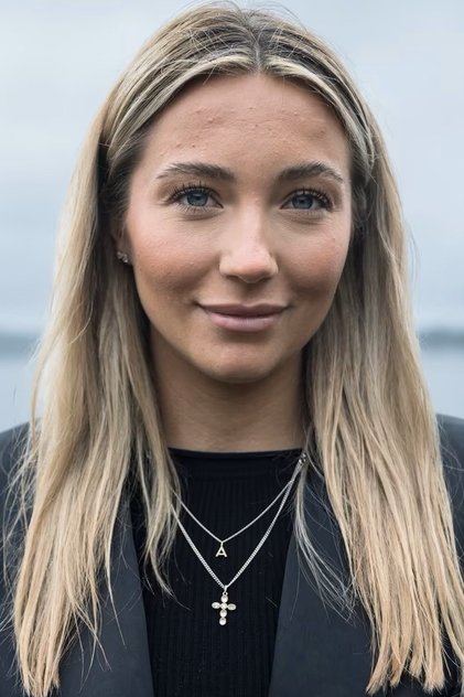 Nicci Hernesting