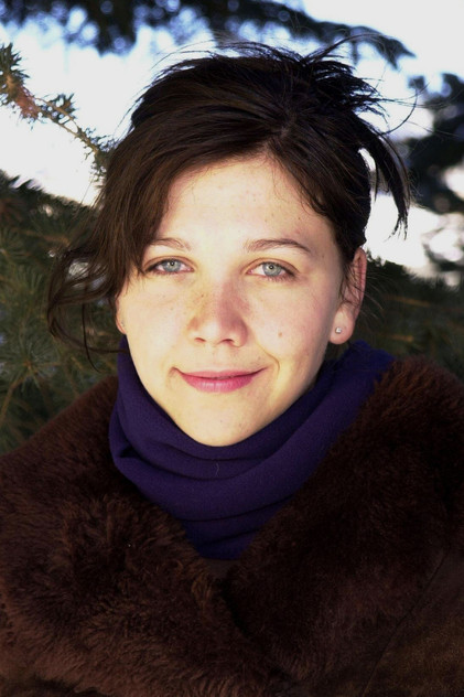 Maggie Gyllenhaal - 4